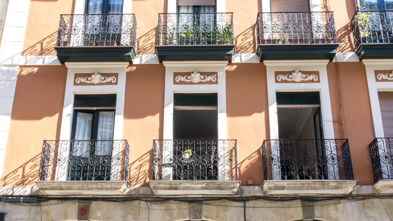 Bonito Y Espacioso Piso En Bilbao. Centro Eksteriør billede